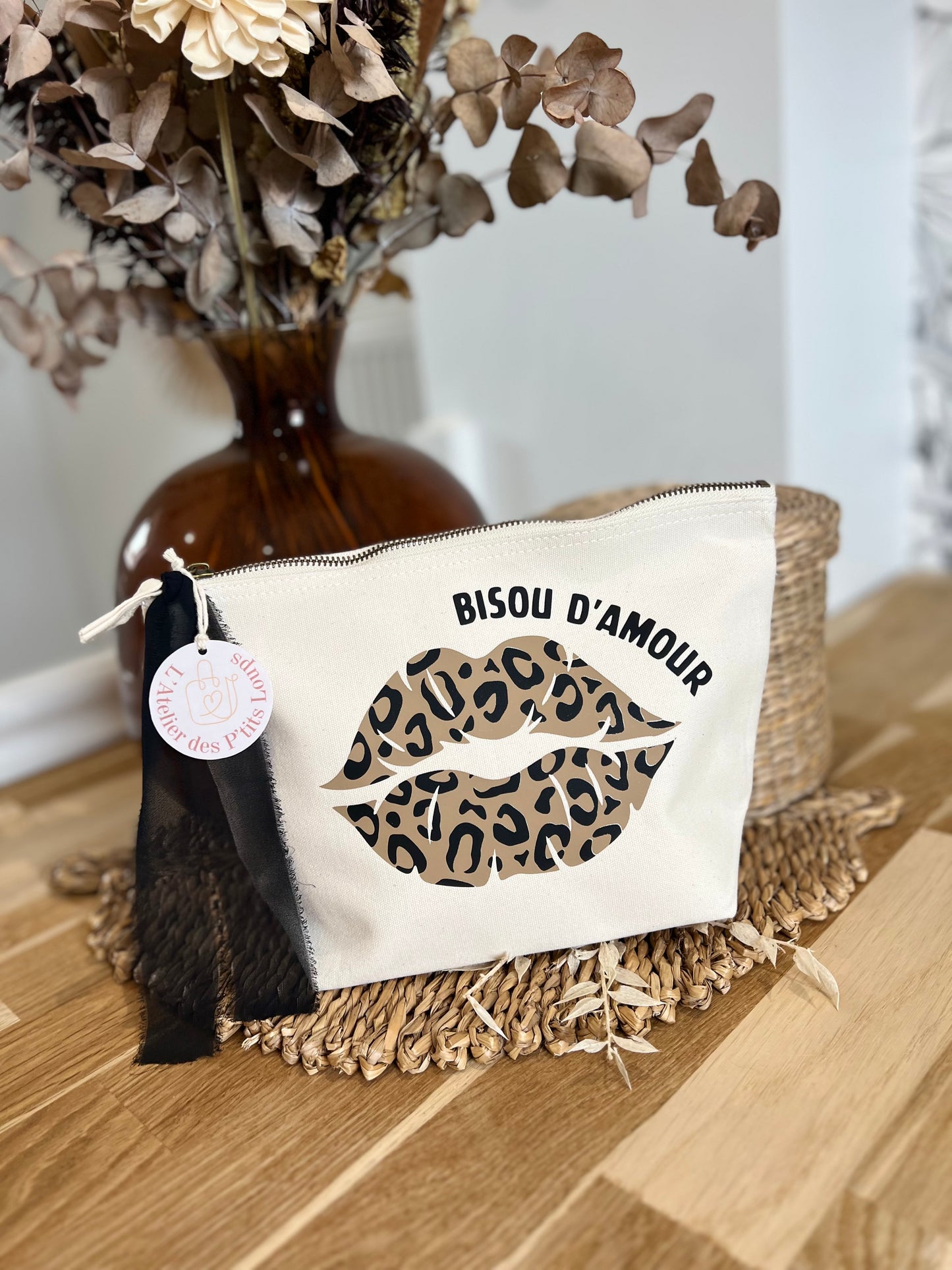 Pochette "BISOU LÉOPARD"